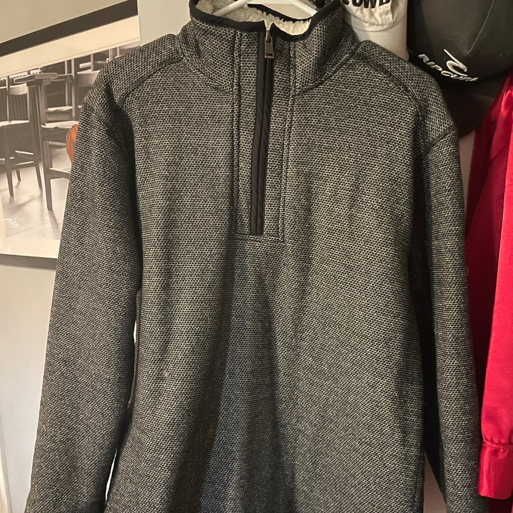 Orvis fleece lined pullover